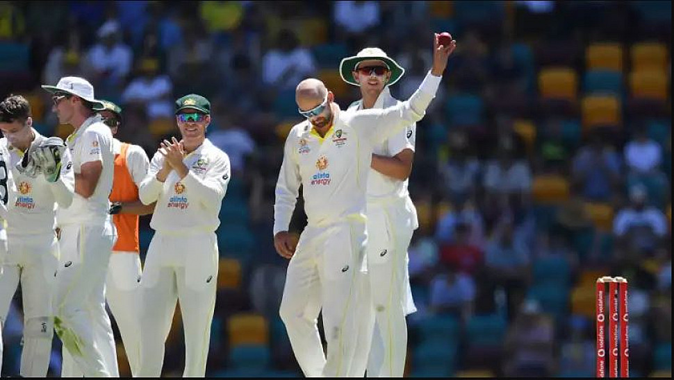 Australia Dominated the Lankans in the First Test Match at Galle 