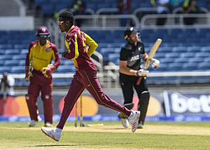 NZ vs WI: West Indies Enters the ODI Series with a Hope to Find the Winning Ways against Impeccable New Zealand